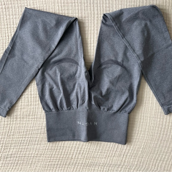 Original NVGTN light Gray contour leggings - Picture 2 of 3